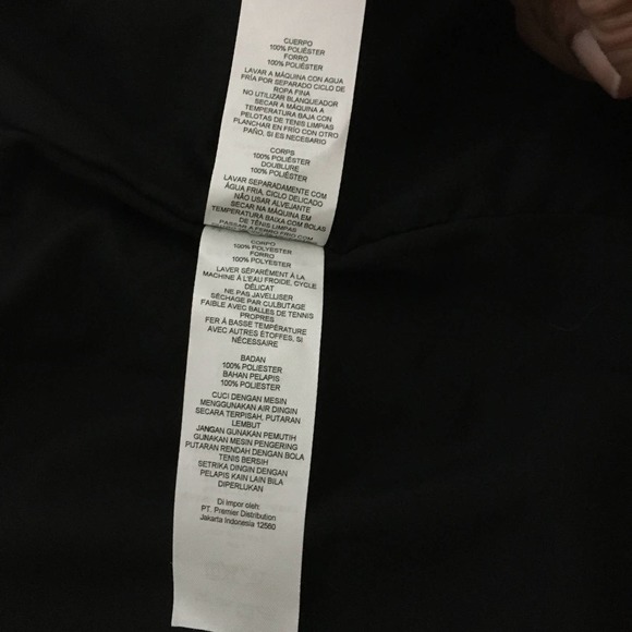 NEW A|X Armani Exchange Women's Down Fill Winter Jacket Sz Large Red MSRP $380 - Picture 8 of 9